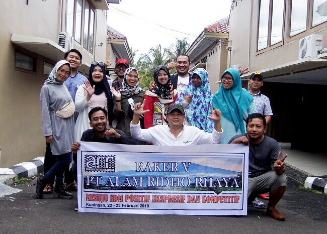 jalan jalan ke cirebon kuningan